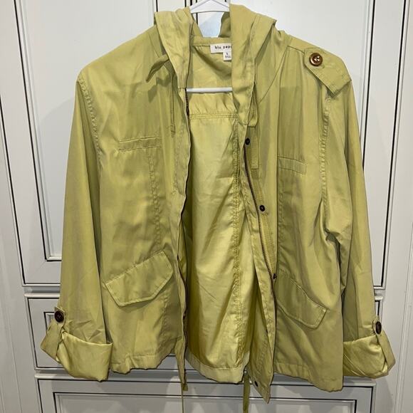 🔥🔥FIRE SALE 🔥🔥EUC BLU PEPPER lime wind jacket - Picture 1 of 11